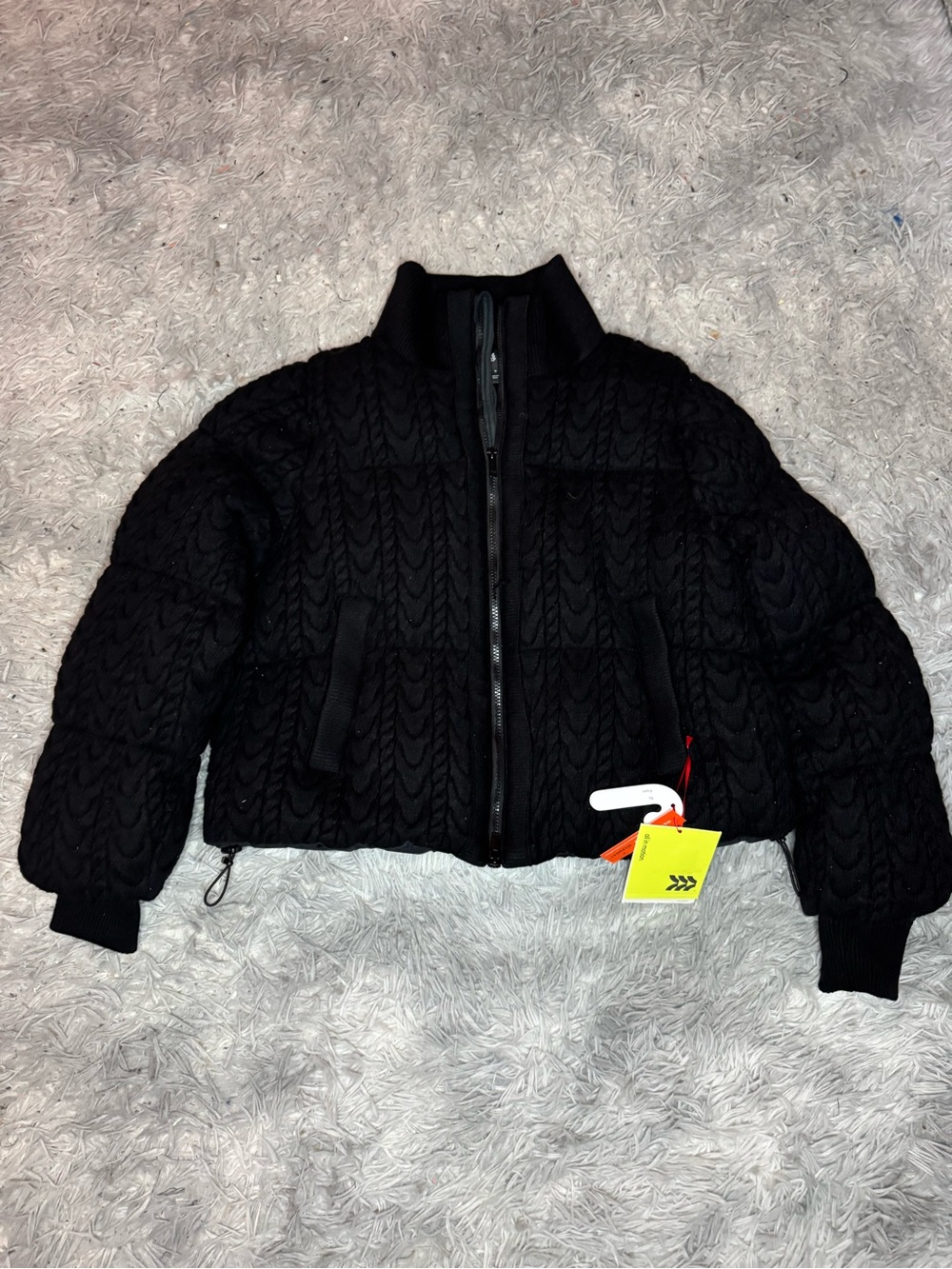 All In Motion Women’s Cable Knit Puffer Jacket - Black Size Medium NWT - Picture 5 of 11